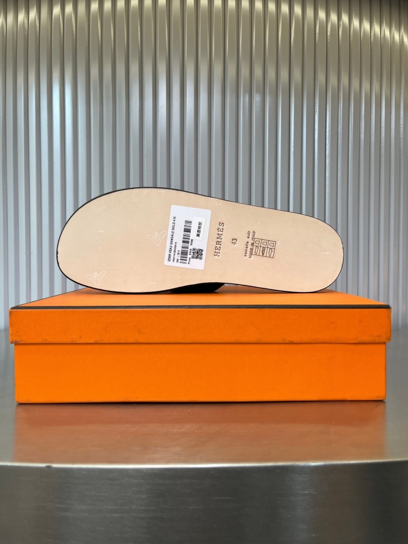H**me5 slippers